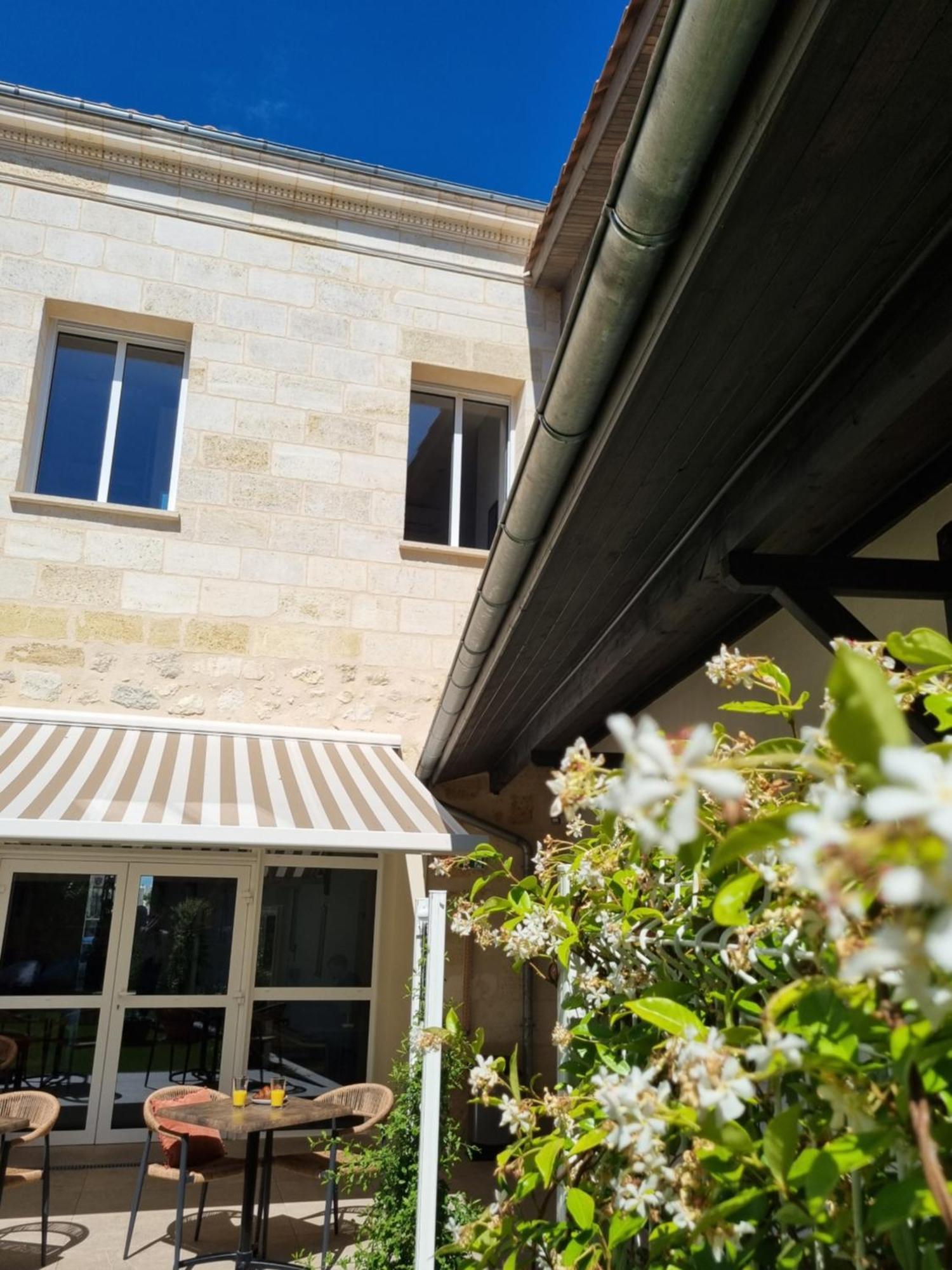 Bloom Hostel Bar & Garden بوردو المظهر الخارجي الصورة